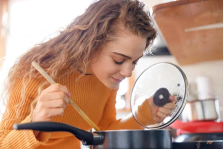 Μυρωδιά τροφίμων: Πώς η μυρωδιά του φαγητού επηρεάζει τις αισθήσεις μας;