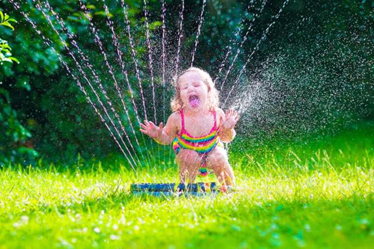 Παιδιά: Περάστε δημιουργικό χρόνο με τα παιδιά σας ακόμα και στον καύσωνα