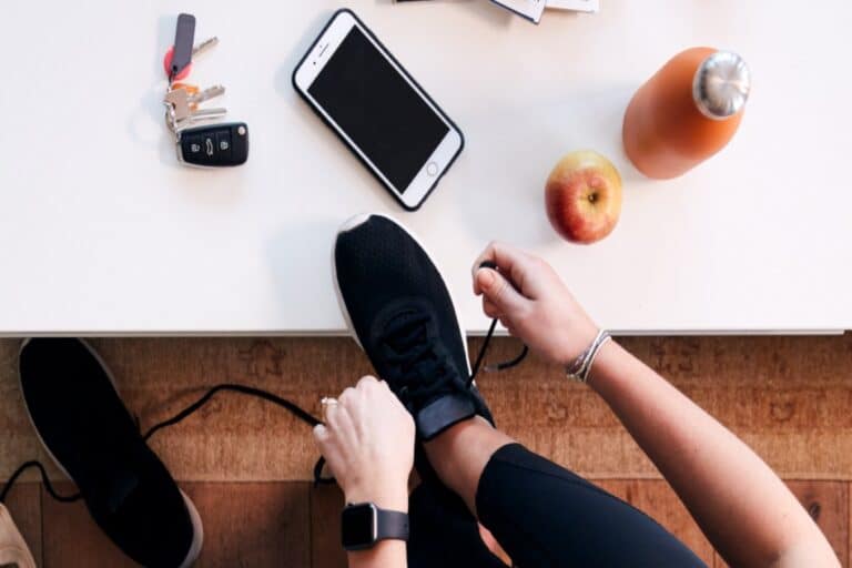 Περπάτημα καρδιά: Οι μετρήσεις βημάτων δεν είναι μόνο για τους υγιείς