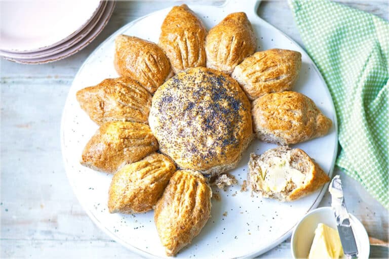 Ψωμί: Κάνει καλό να τρώμε ψωμί το καλοκαίρι;