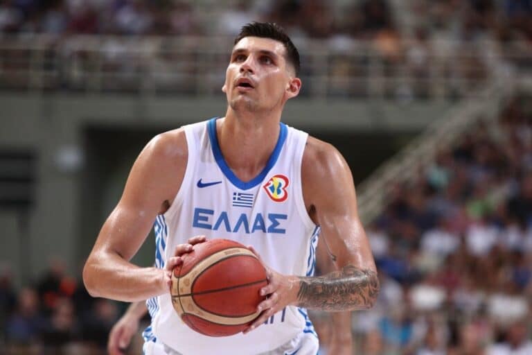 Mundobasket 2023: Πώς ένα ρωγμώδες κάταγμα στερεί από τον Ντίνο Μήτογλου την συμμετοχή;