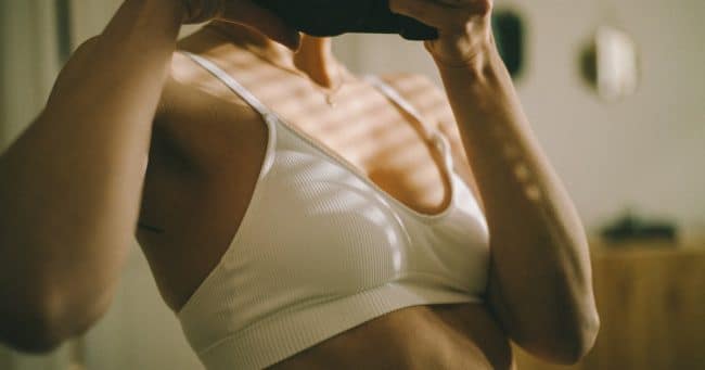sexy selfies e1693389875750