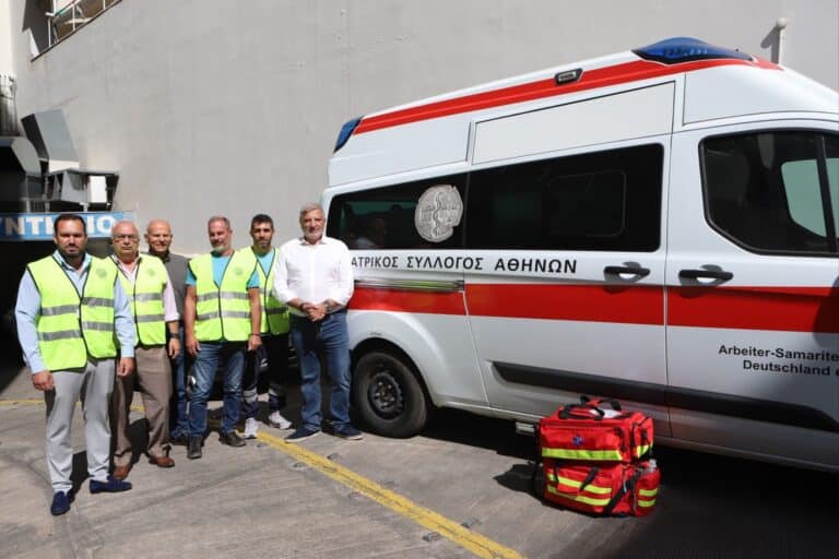 ΙΣΑ: Συμπαράσταση στους πλημμυροπαθείς – Διασώστες, φάρμακα και νερά στις πληγείσες περιοχές