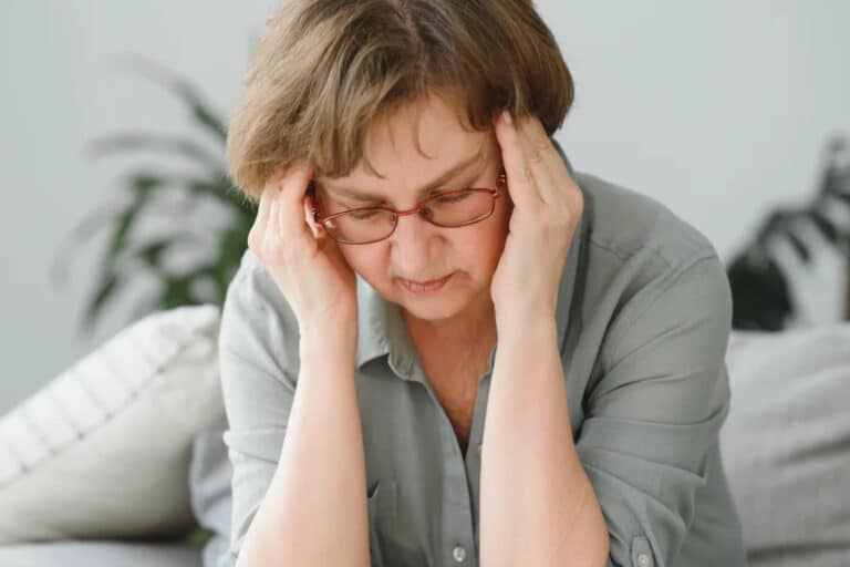 ΣΚΠ: Τα συναισθηματικά προβλήματα είναι πρώιμο σημάδι της Σκλήρυνσης Κατά Πλάκας