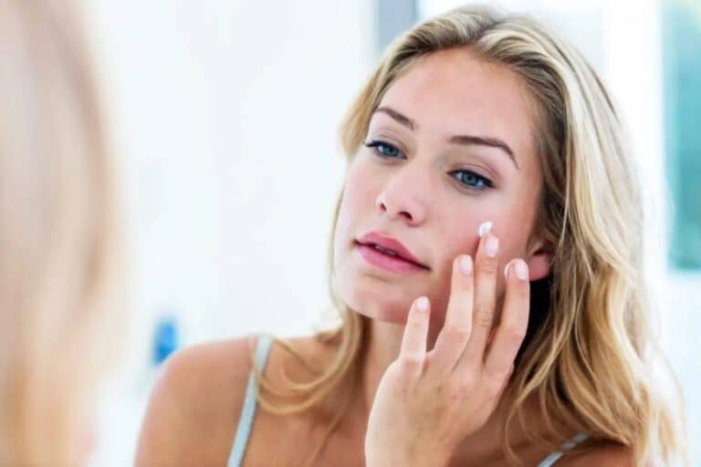 Ενυδάτωση: 3 τρόποι για να αγκαλιάσετε τη θεραπευτική εμπειρία της ενυδάτωσης