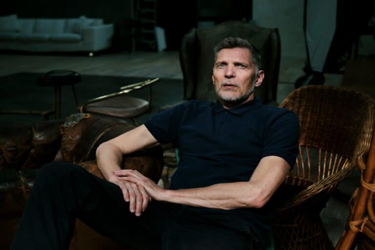 Erwin Olaf: Ο τολμηρός Ολλανδός φωτογράφος πέθανε σε ηλικία 64 ετών