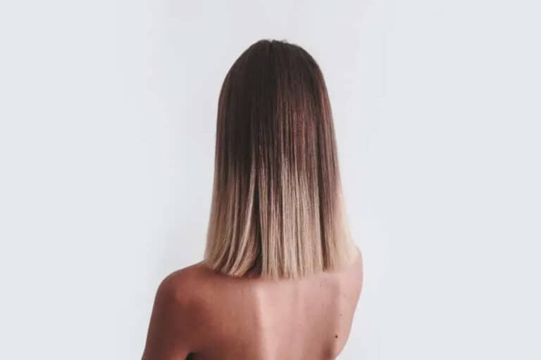 Μαλλιά: Πώς θα ισιώσετε τα μαλλιά σας χωρίς να τα σπάσετε;