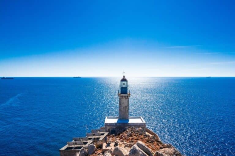 Καιρός 16/9: Ηλιόλουστο το Σαββατοκύριακο με θερμοκρασία στους 33 βαθμούς