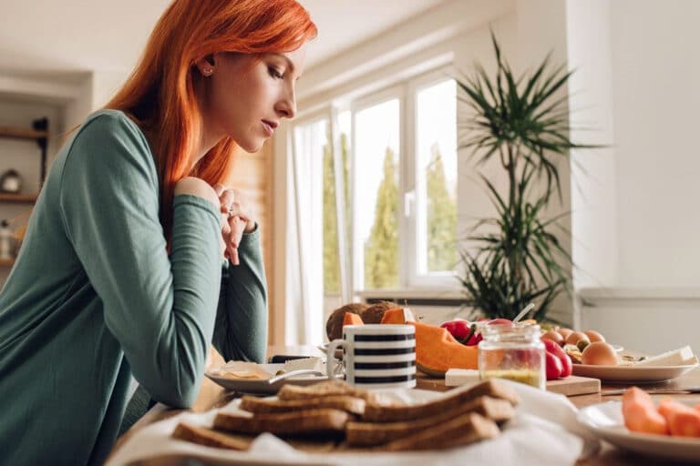 Συνεχής κόπωση: Τι μπορεί να δηλώνει αυτό το ανησυχητικό φαινόμενο;