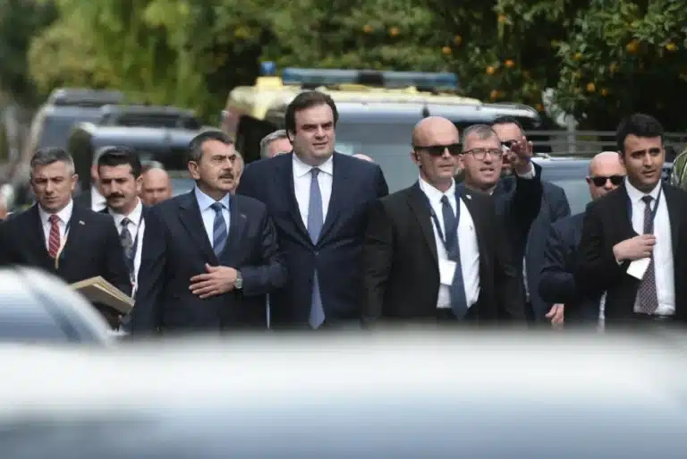 Διμερείς συμφωνίες στις συναντήσεις των Ελλήνων υπουργών με Τούρκους ομολόγους τους