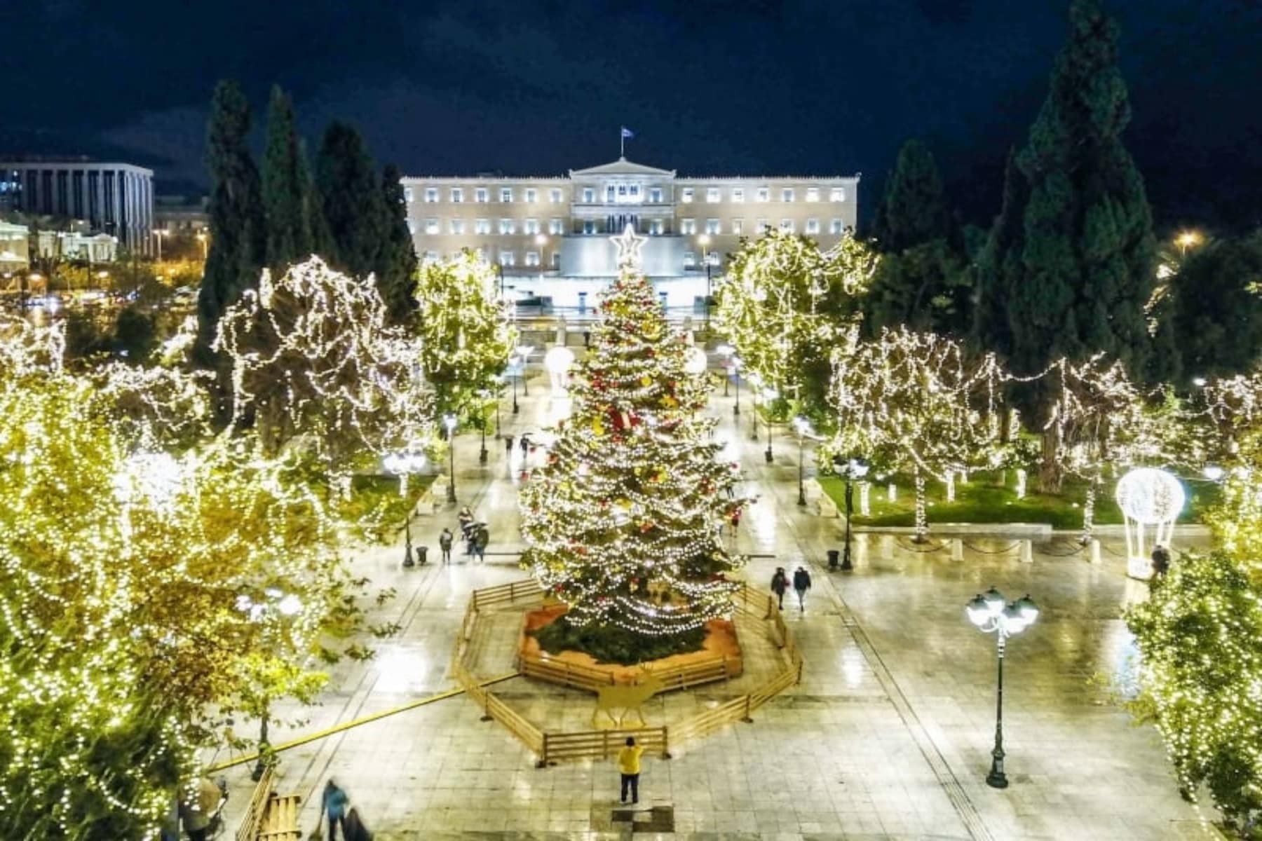 paramoni protoxronias athina 1