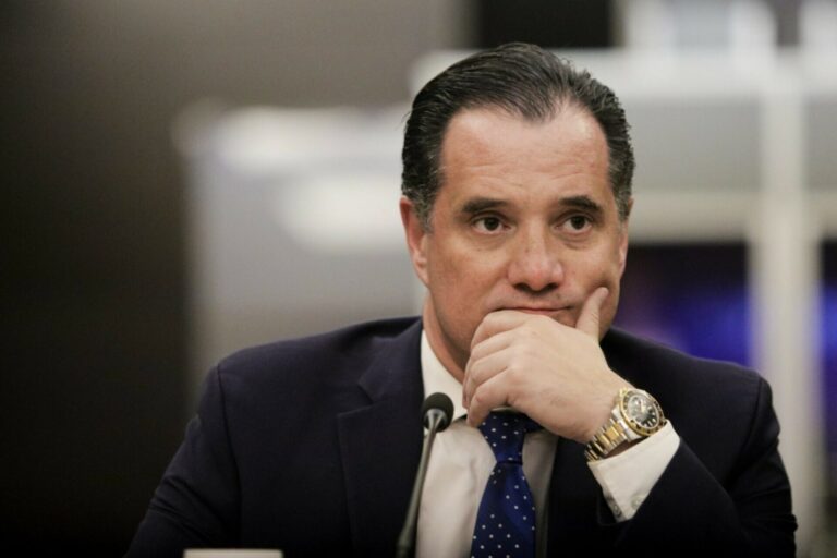 Γεωργιάδης: “Η φαρμακοβιομηχανία ήδη έχει ωφεληθεί από το επενδυτικό clawback” [vid]