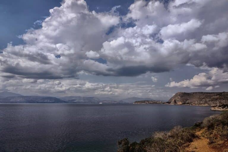 Καιρός 06/01: Πώς θα γιορτάσουμε τα Θεοφάνεια σήμερα;