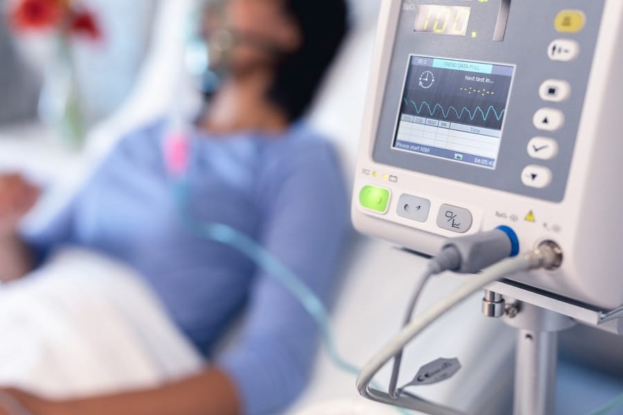 patient on ventilator