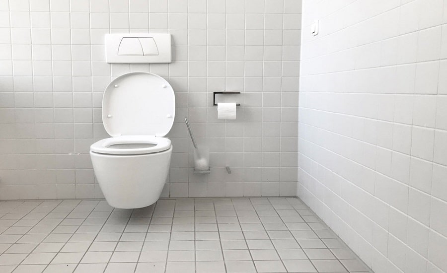 toilet b