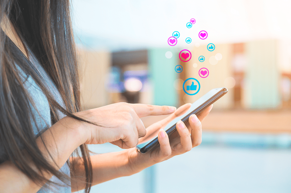 xrisi social media