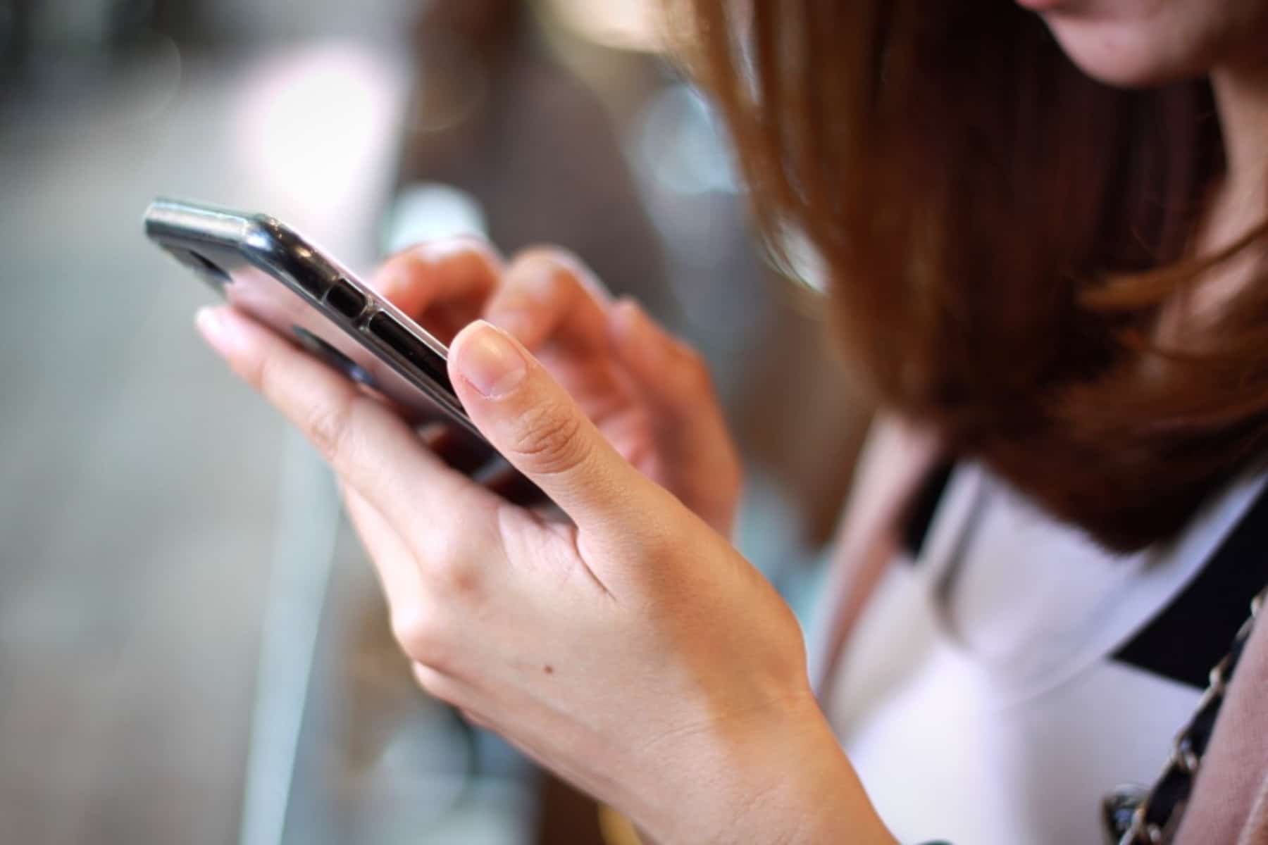 katathlipsi social media