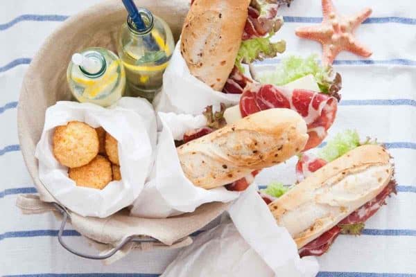 picnic paralia e1687780208720