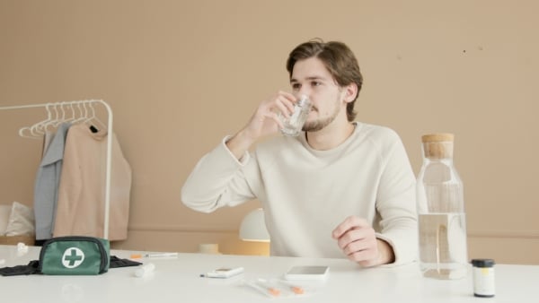 Πίνετε νερό πριν από κάθε γεύμα