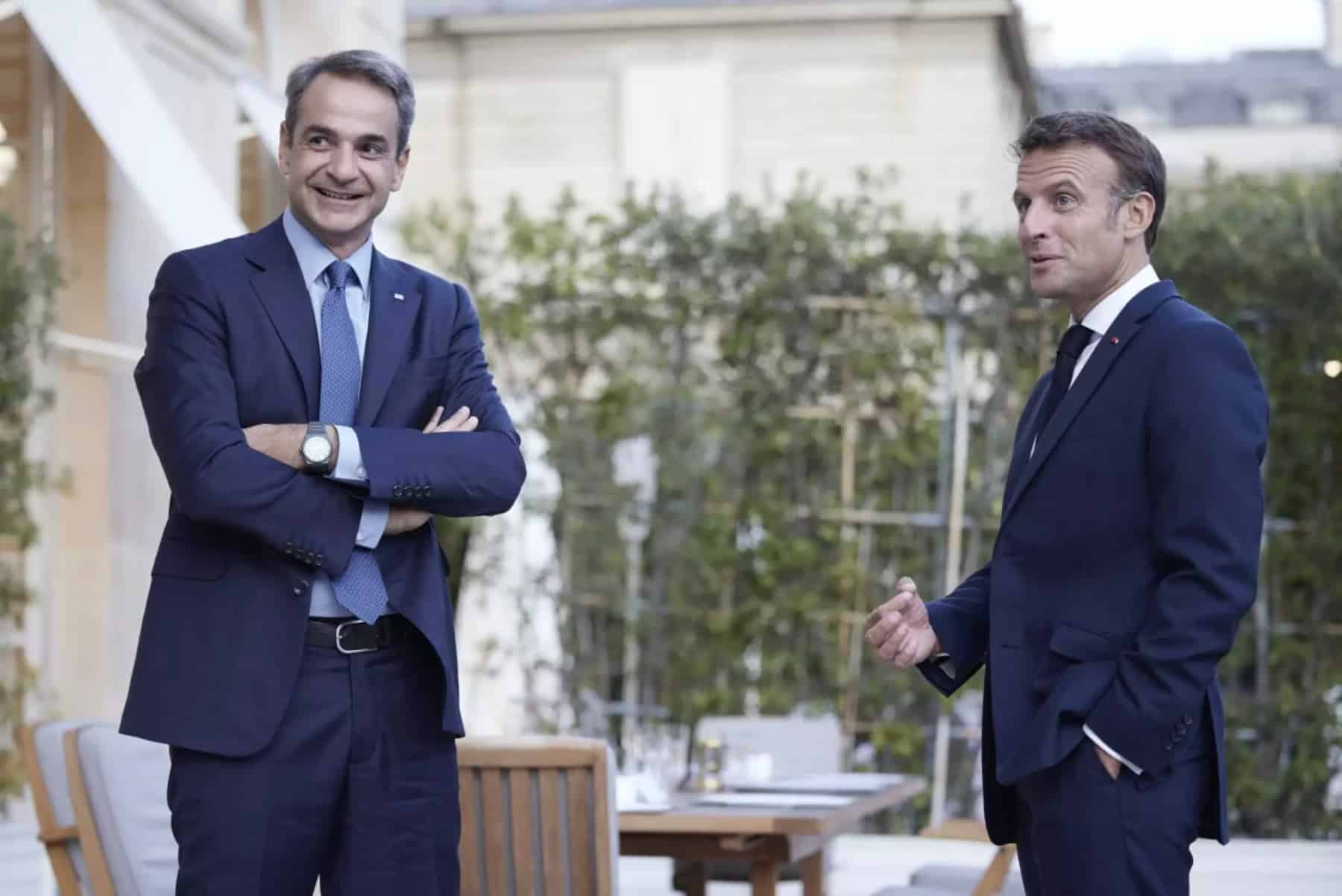 mitsotakis makron macron