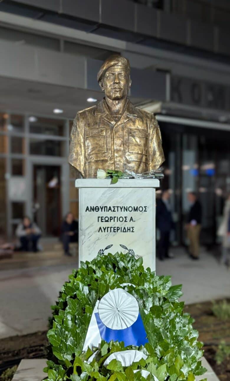 img 9d1b95ecad84adc878993d6ef8a50cb7 v 780x1290 1