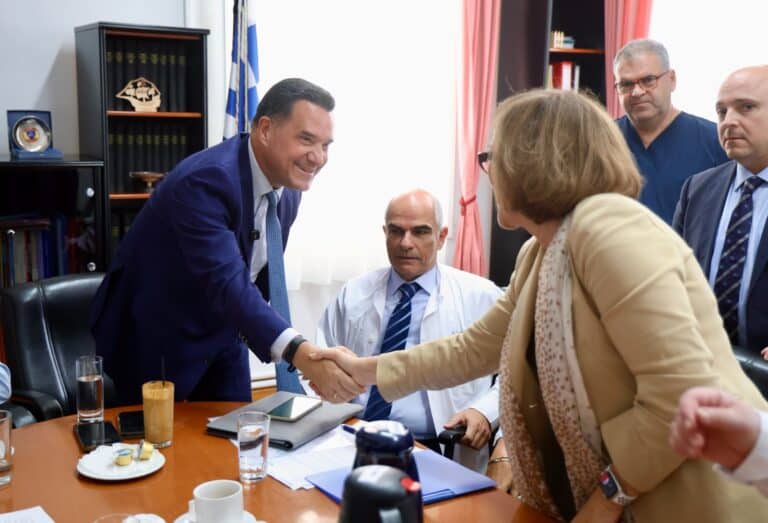 Στη Χίο και τα Ψαρά ο Υπουργός Υγείας Άδωνις Γεωργιάδης – Επικεντρώθηκε σε έργα αναβάθμισης του ΕΣΥ στα νησιά