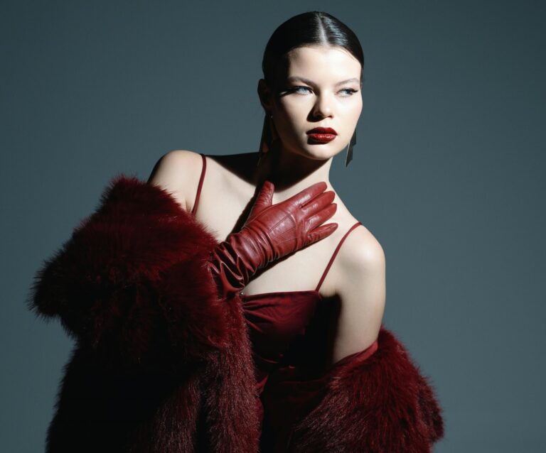 Ποια χρώματα πλημμυρίζουν τα catwalks αυτό τον χειμώνα;