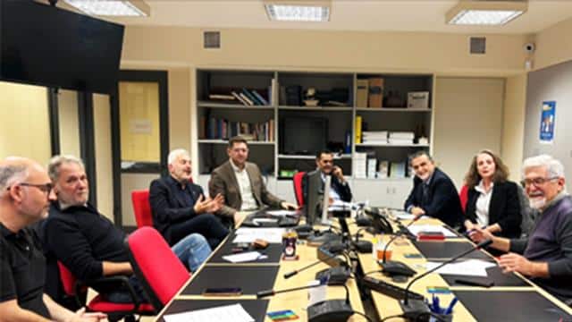 Συνάντηση ΠΑΣΟΚ – Ελληνικής Οδοντιατρικής Ομοσπονδίας για την ενίσχυση της οδοντιατρικής περίθαλψης