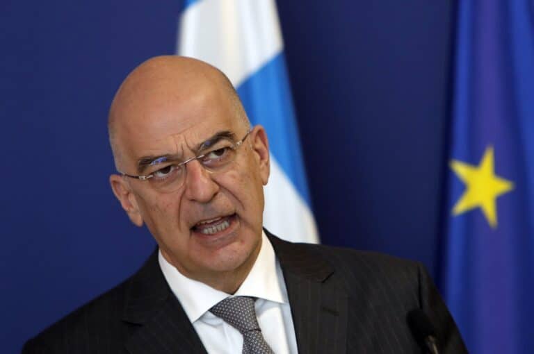 Βρυξέλλες: Σε «κόκκινο συναγερμό» – Ουκρανία και SAFE στο επίκεντρο του κρίσιμου Συμβουλίου Άμυνας της ΕΕ