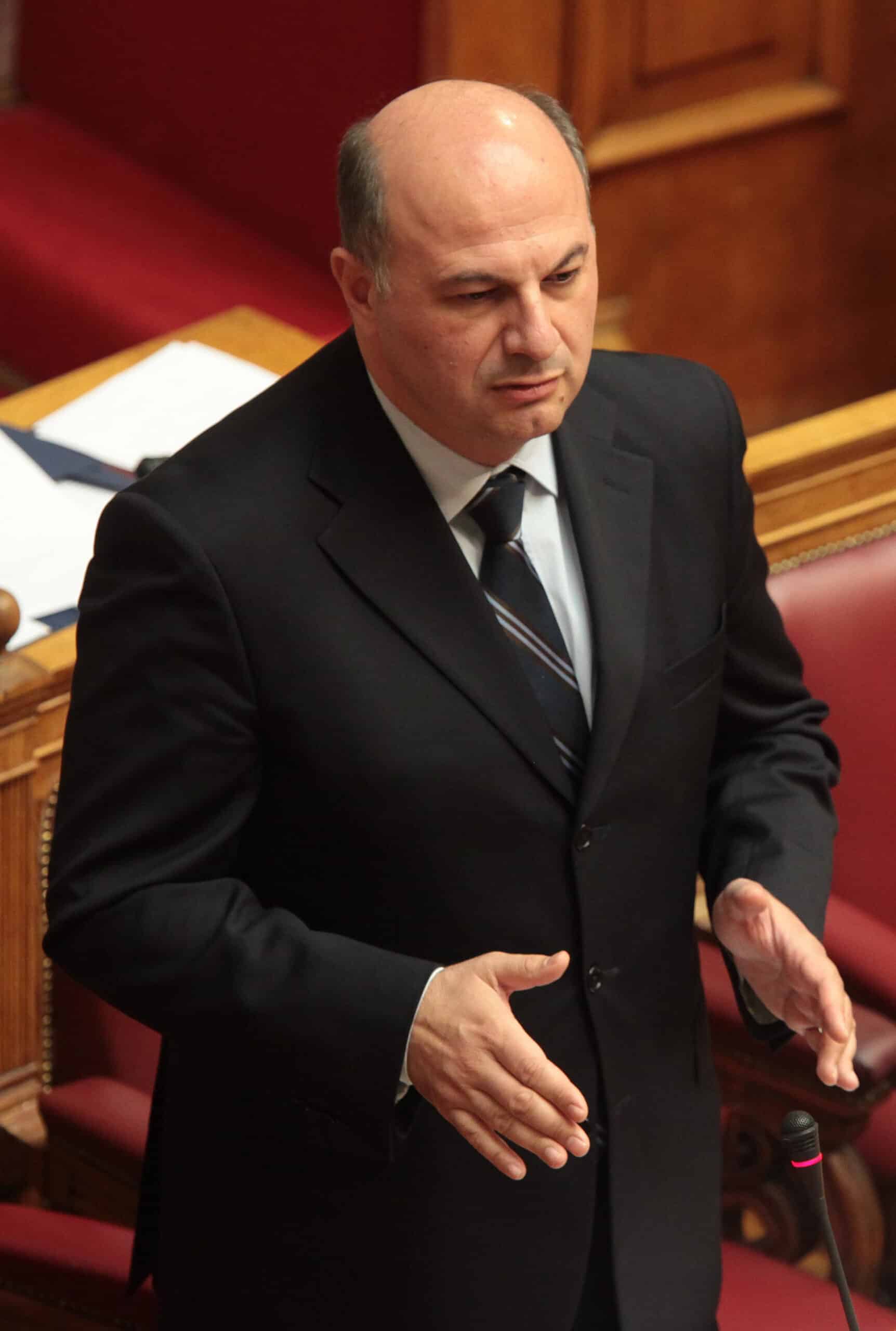 2 agrotes tsiaras scaled