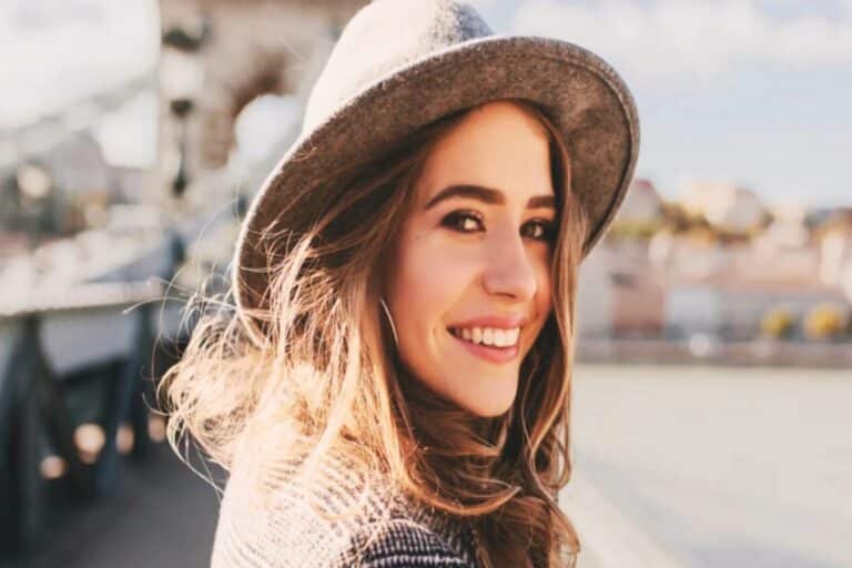 Η περιποίηση και ο ρόλος της στην ψυχολογία και τη διάθεση