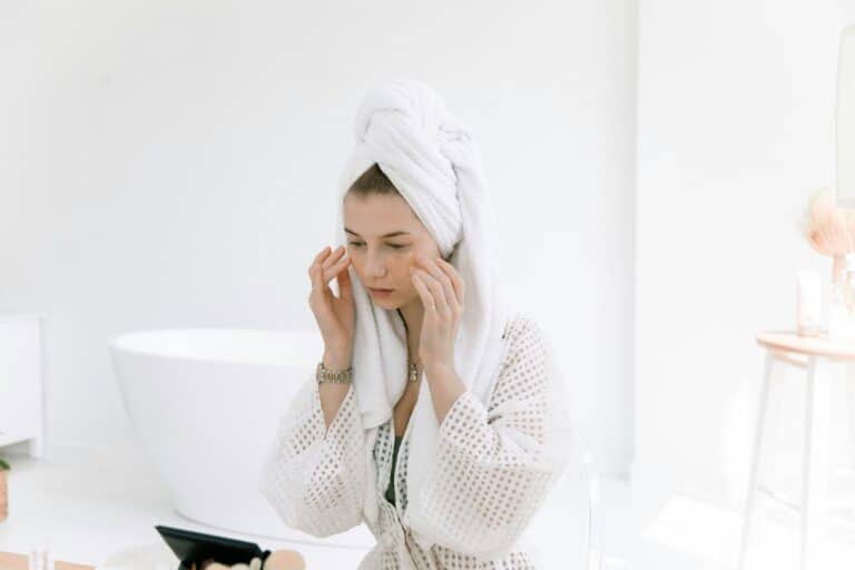Skin First Makeup: Όταν η περιποίηση προηγείται του μακιγιάζ