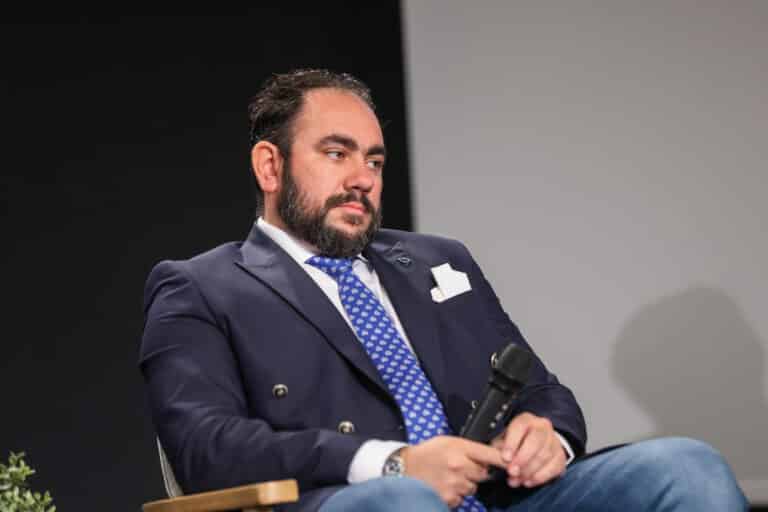 Στο Μαξίμου η ΠΟΣΣΑΣΔΙΑ για τις ταινίες γλυκόζης