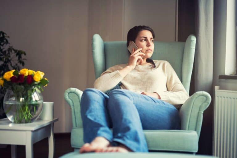 Ghosting: Όταν η σιωπή γίνεται το πιο οδυνηρό μήνυμα