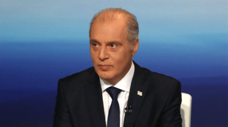 Βελόπουλος κατά κυβέρνησης: «Η Ελλάδα υποβαθμίζεται και κινδυνεύει στη Χάγη»