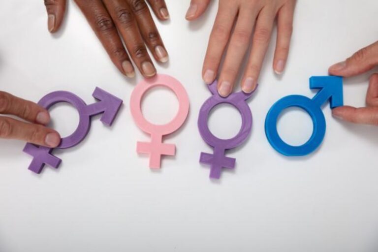 Σεξουαλική διαπαιδαγώγηση: Πέντε συμβουλές για να μιλήσετε στα παιδιά για τη σεξουαλικότητα