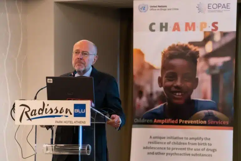 Δ. Βαρτζόπουλος: «Νέα εποχή στην πρόληψη των εξαρτήσεων και παραβατικότητας των νέων» – Ξεκινά από τον ΕΟΠΑΕ η εφαρμογή του προγράμματος CHAMPS του ΟΗΕ