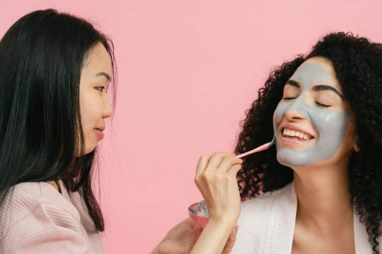 Face lifting masks: Άμεση Σύσφιξη και Λάμψη στο Σπίτι