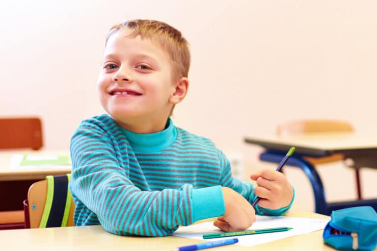 Παιδική ηλικία: Πώς συνδέεται με τον κίνδυνο αυτοκτονίας στους άνδρες