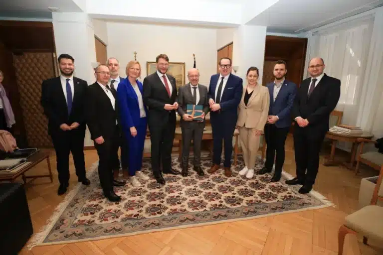 Ενίσχυση ελληνογερμανικής συνεργασίας στην Υγεία: Σημαντική συνάντηση με το CDU