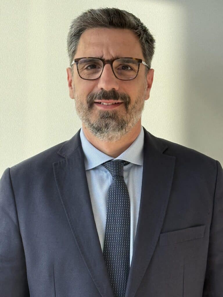 Αλλαγή ηγεσίας στη Pfizer Hellas: Νέος CEO ο Βασίλης Τζινιέρης