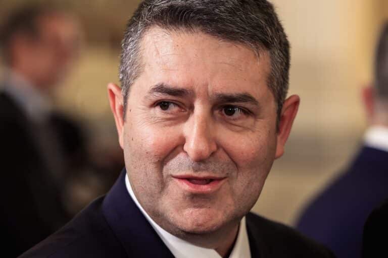 Στη ΜΕΘ ο Γεώργιος Μυλωνάκης – Σταθερή η κατάσταση της υγείας του