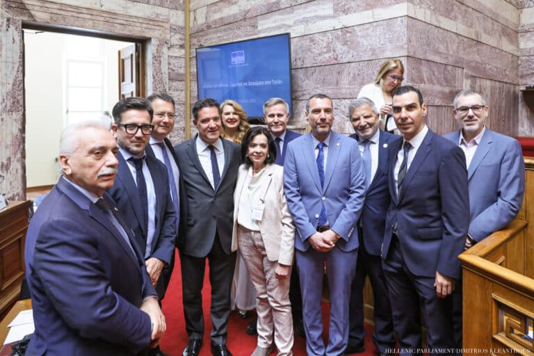 Η φωνή των ασθενών στη Βουλή: Στο επίκεντρο η συμμετοχή και τα δικαιώματα στην υγεία