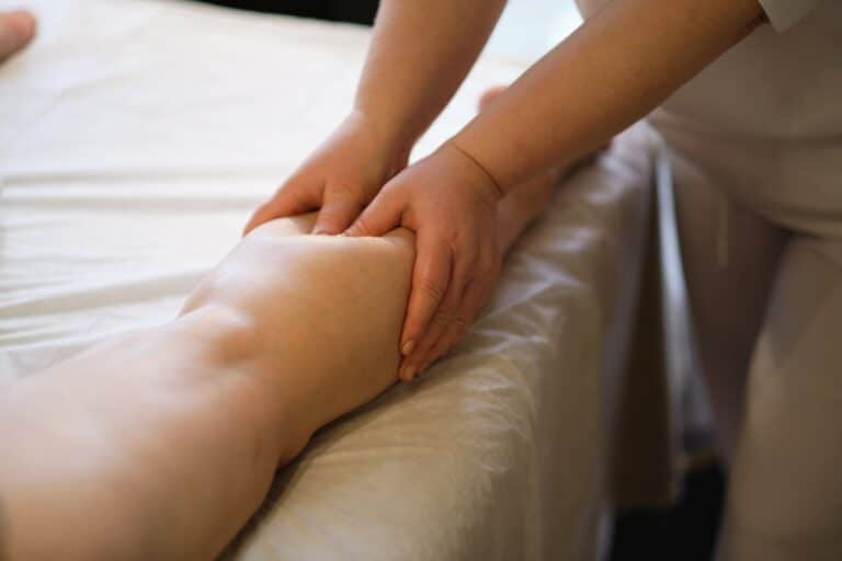 Περιθυλακικό οίδημα: Τι είναι και πώς αντιμετωπίζεται αποτελεσματικά