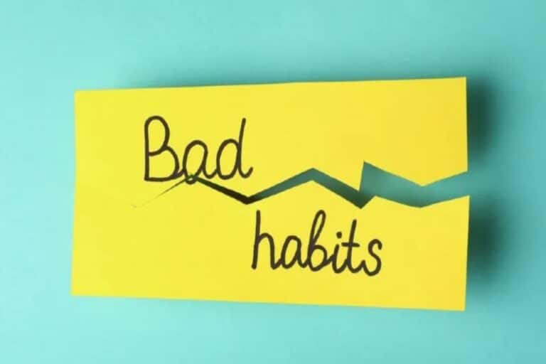 6 καθημερινές συνήθειες που μπορούν να βλάψουν την υγεία σας