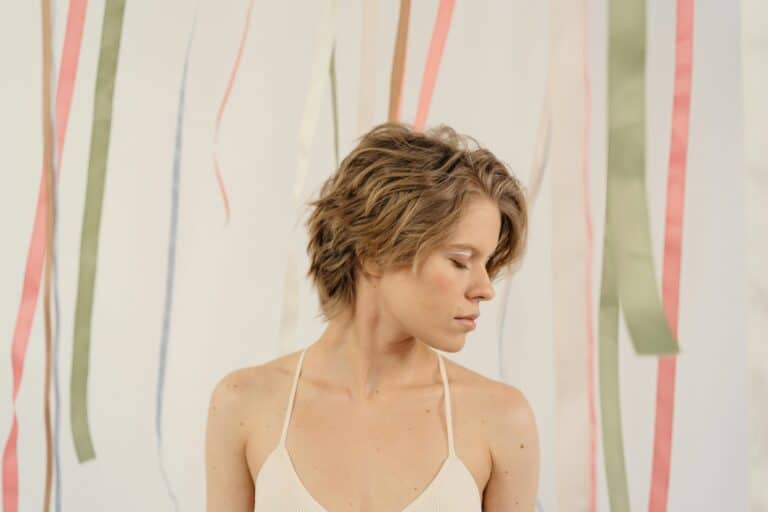 Calvi Cut & Bob: Το κούρεμα που καθορίζει το στυλ του 2026