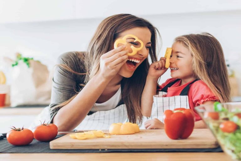 Βιώνουμε λιγότερη χαρά και ευτυχία όσο μεγαλώνουμε;
