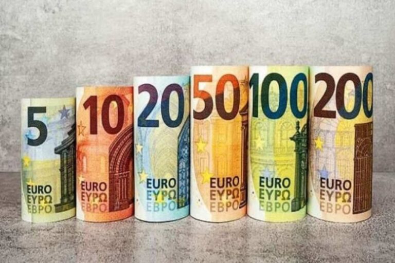 Χάρτης πληρωμών: Ποιοι πληρώνονται από e-ΕΦΚΑ και ΔΥΠΑ τις επόμενες ημέρες