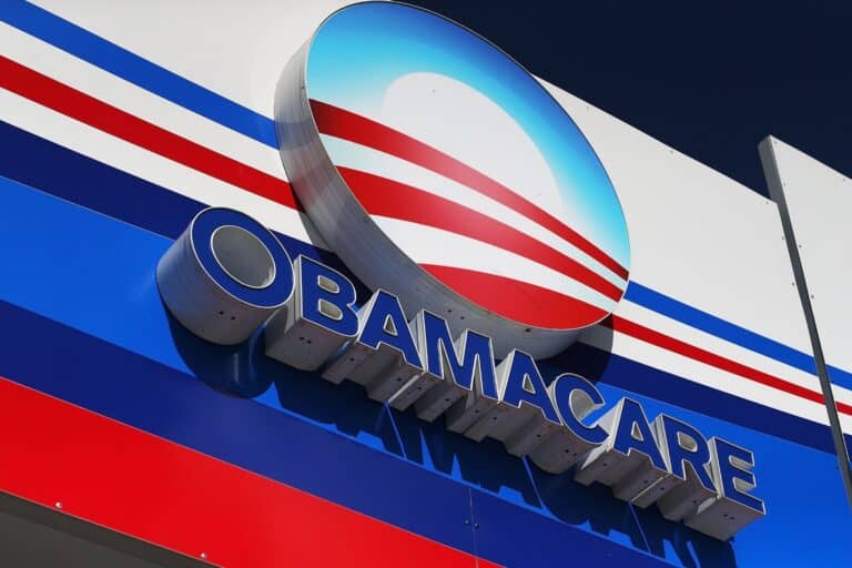Obamacare: Εκατομμύρια χάνουν την ασφάλισή τους μετά τη λήξη των επιδοτήσεων