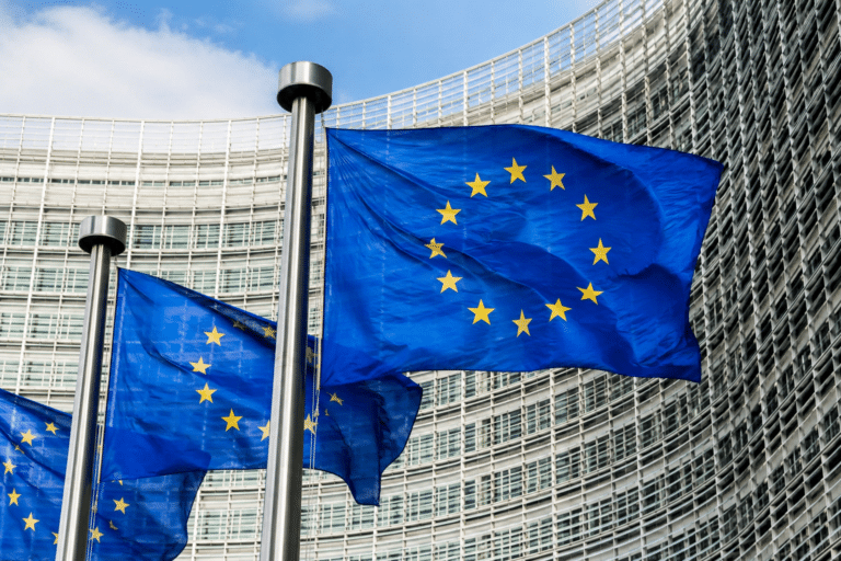 Καμπανάκι από την Κομισιόν: 1,3 εκατ. θέσεις εργασίας απειλούνται στην Ευρώπη